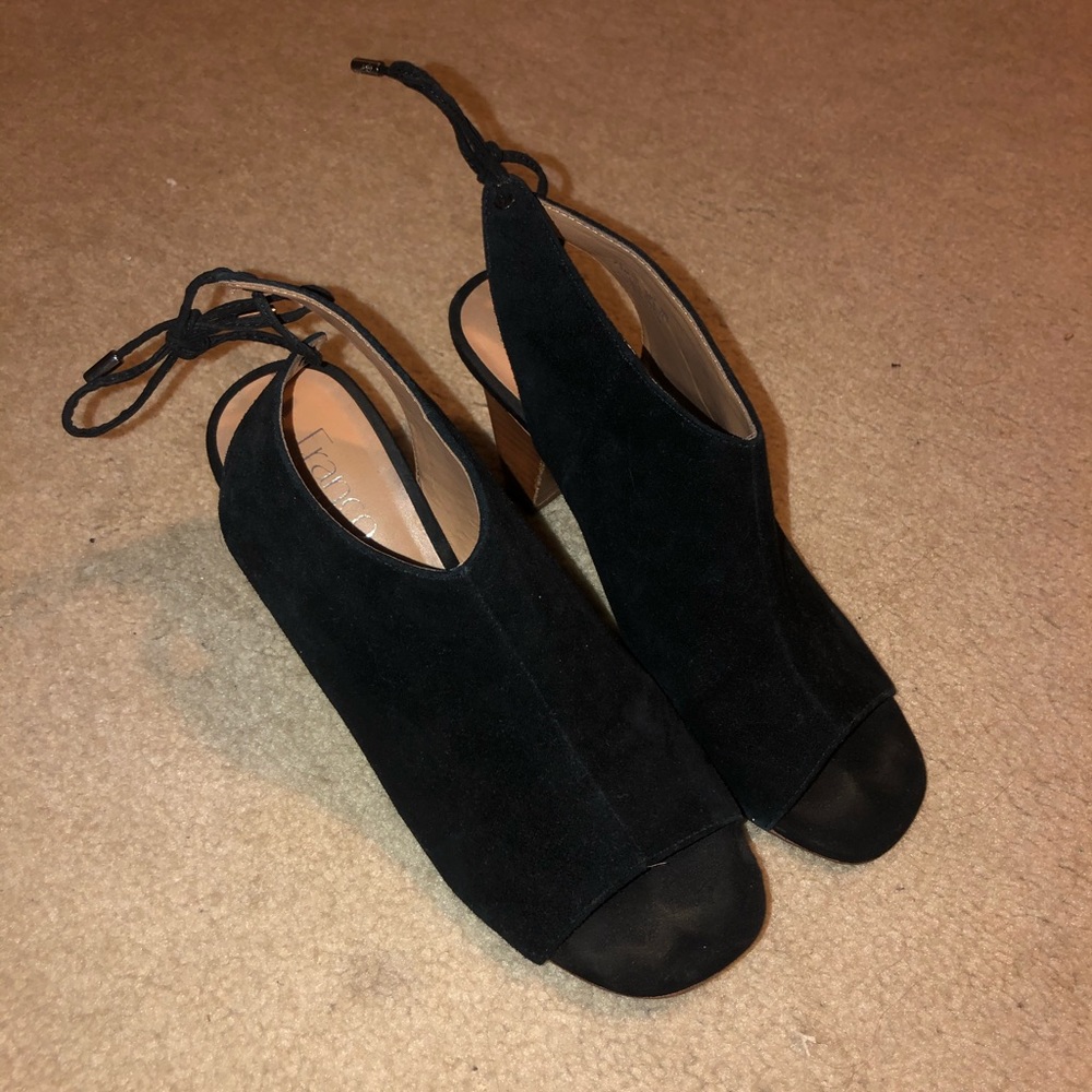 Open toed heels